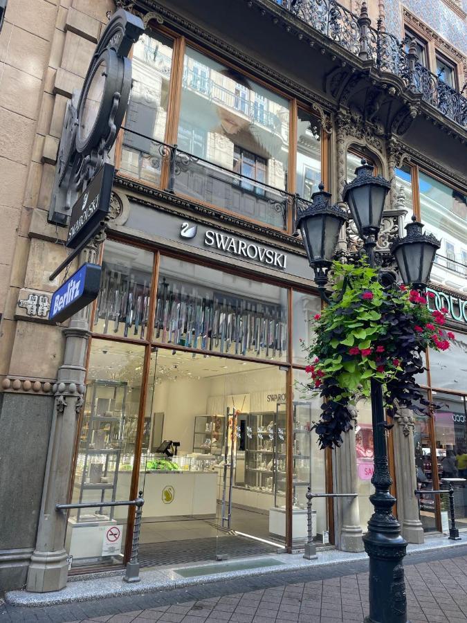 Center Apartment Budapest - VÁCI UTCA Budapeste Exterior foto