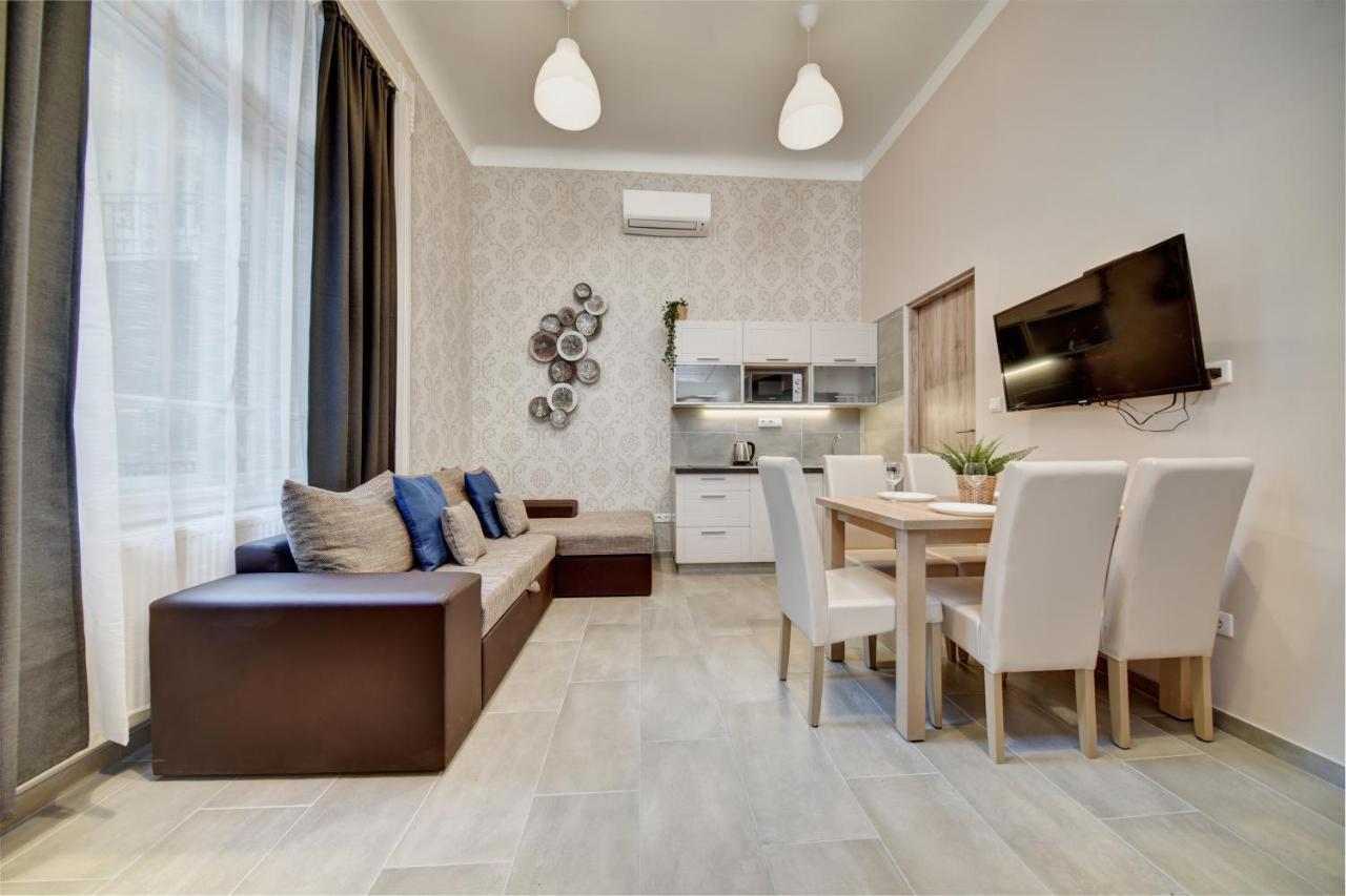 Center Apartment Budapest - VÁCI UTCA Budapeste Exterior foto